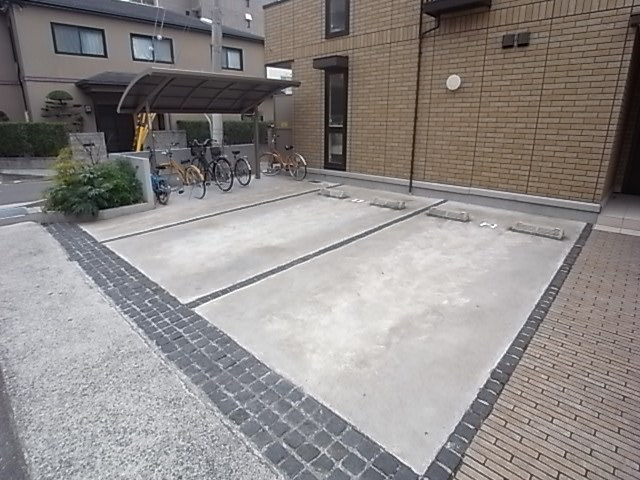 メゾンエトワール神戸中道通の外観