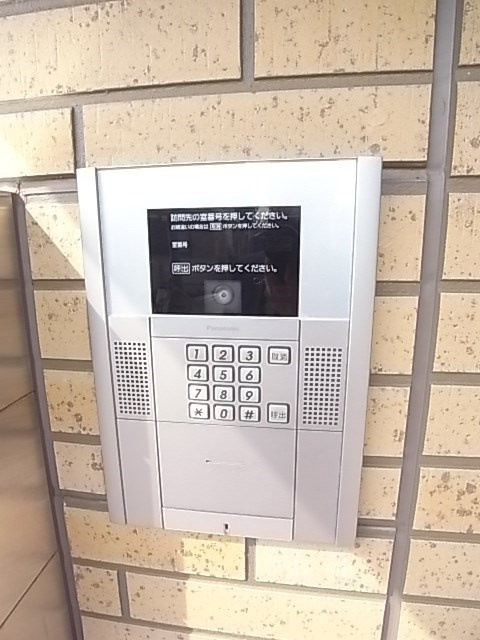 プラージュ武庫川A棟のセキュリティ