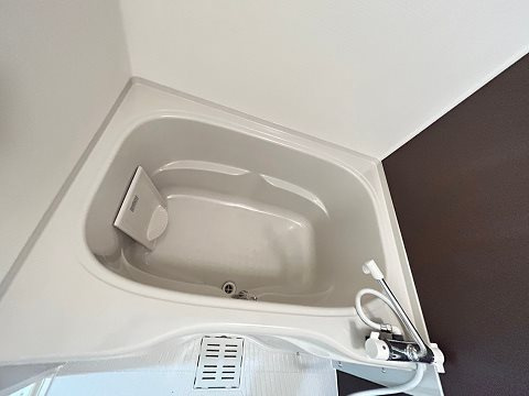 フジパレス武庫之荘駅北Ⅲ番館の浴室|コンパクトで使いやすいお風呂です