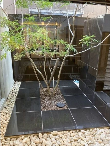 エステムコート名古屋ステーションクロスの庭