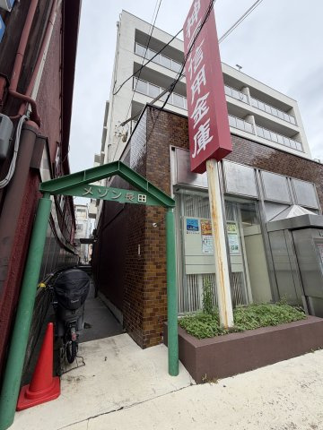 メゾン長田のエントランス