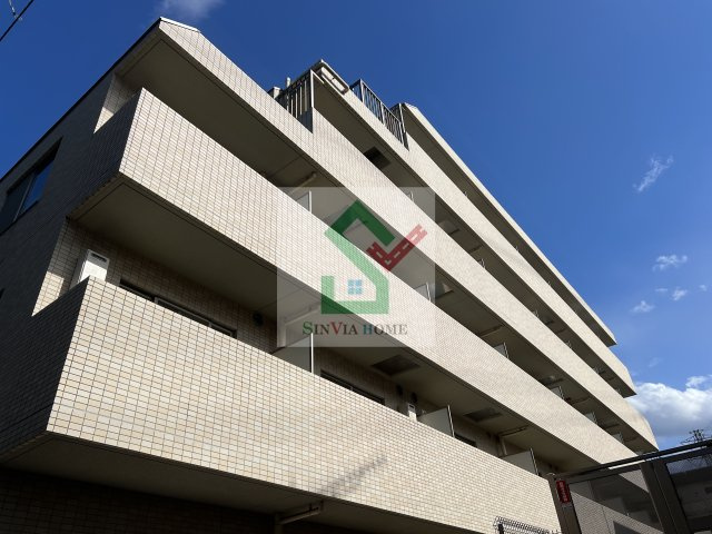 クレヴィスタ練馬武蔵関の外観
