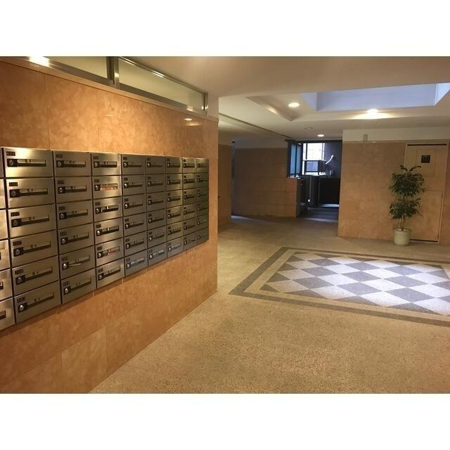 シルフィード南平台Bのロビー