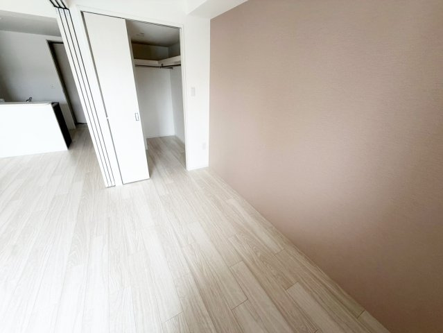 セレニテ江坂ミラクの寝室