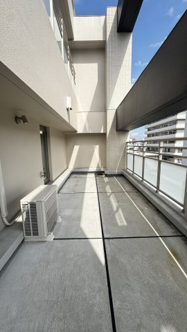 アザレ東公園のバルコニー