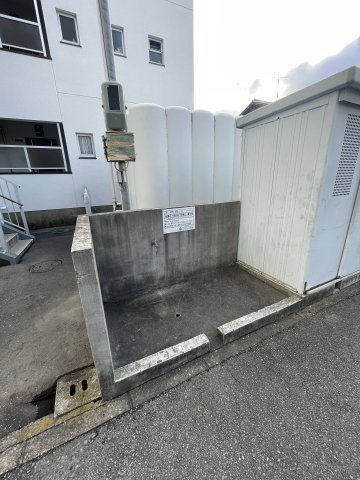 サンコーポあまのの駐車場
