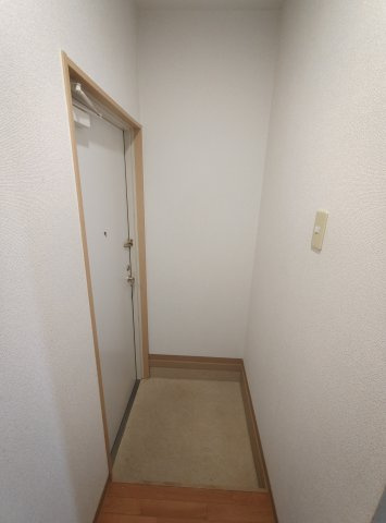 マグノリアパレスの玄関