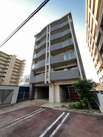 ピュア博多駅南壱番館