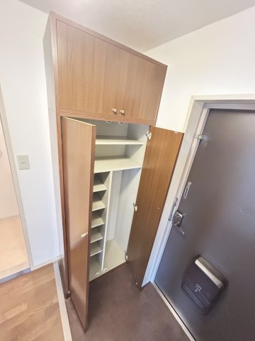 サンパレス21御影山手の収納