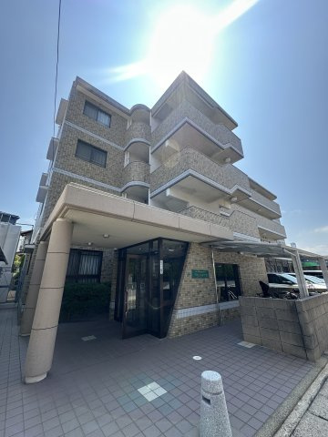 プラムハイツ１の外観