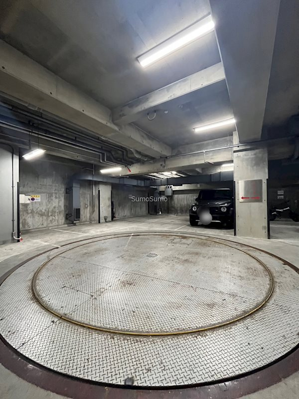 おおきに東心斎橋ビルの駐車場