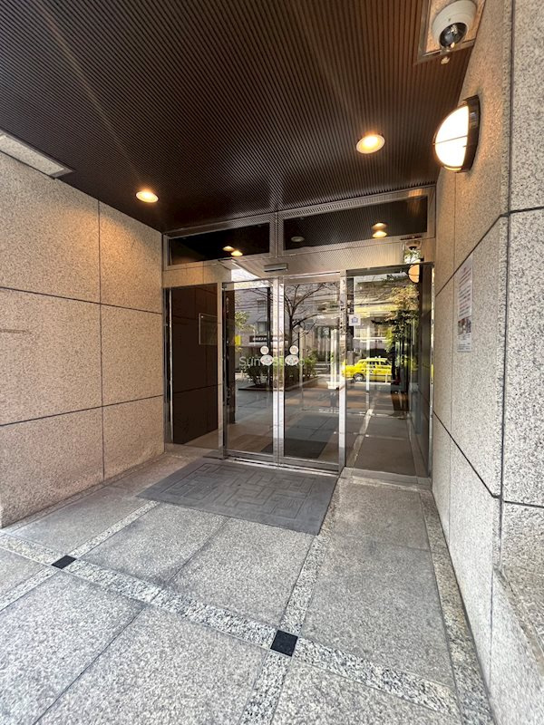 おおきに東心斎橋ビルのエントランス