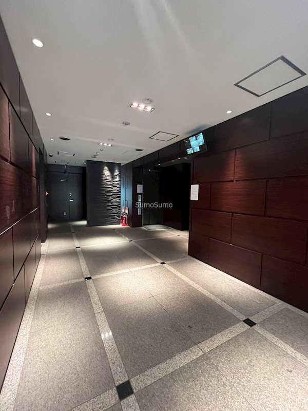 おおきに東心斎橋ビルのロビー