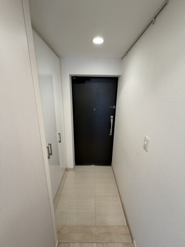 パークアクシス本町の玄関