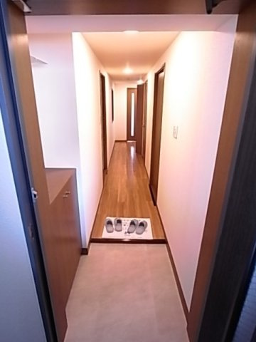 KDXレジデンス夙川ヒルズ　2番館の玄関