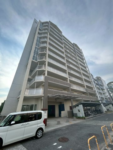南芦屋浜高層住宅６号棟