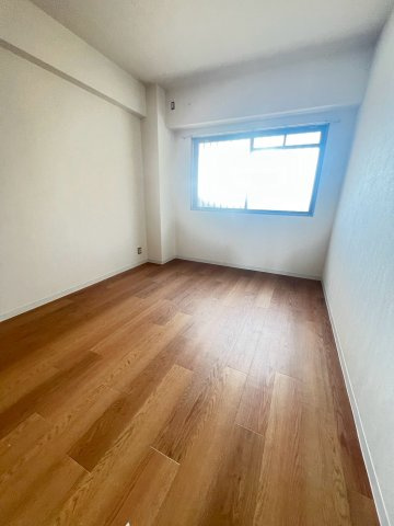 KDXレジデンス夙川ヒルズ　1番館の寝室