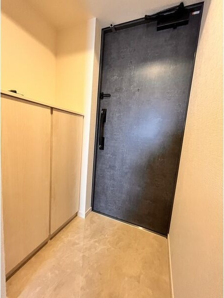 ステージファースト名古屋尾頭橋(旧S-RESIDENCE尾頭橋)の玄関