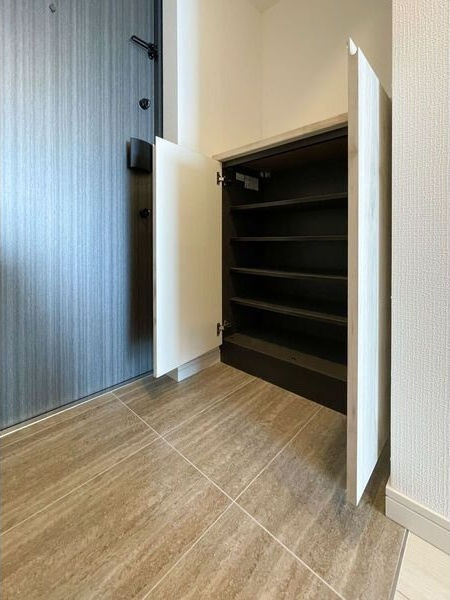 S-RESIDENCE金山altano(アルターノ)の収納|同シリーズマンション　室内イメージ写真