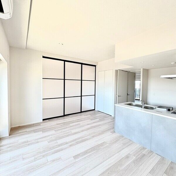 シーズンフラッツ本郷の居間・リビング|※シリーズ物件の参考写真となります