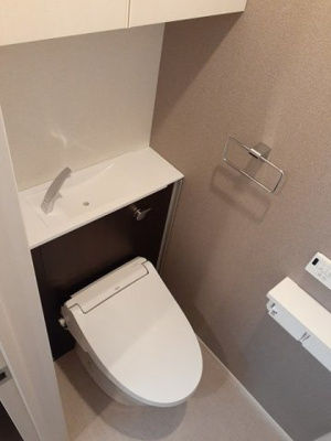 【トイレ】 | ラヴィエールⅡ | シンプルで使いやすいトイレです