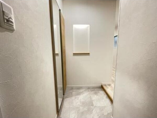 ライオンズマンション栄第2の玄関
