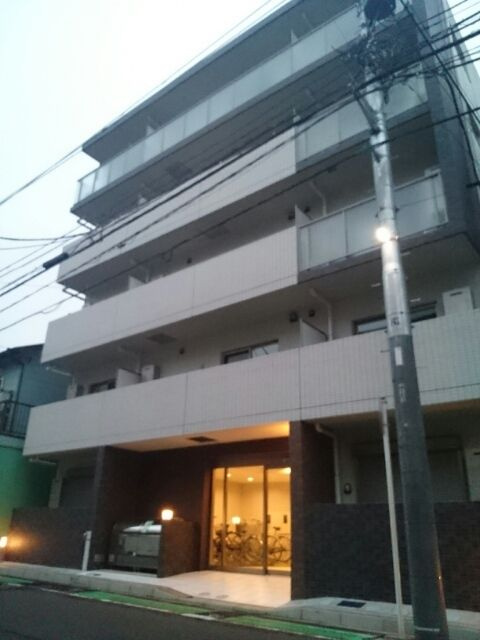 トゥットフェリーチェ横浜