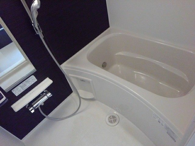 トゥットフェリーチェ横浜の浴室