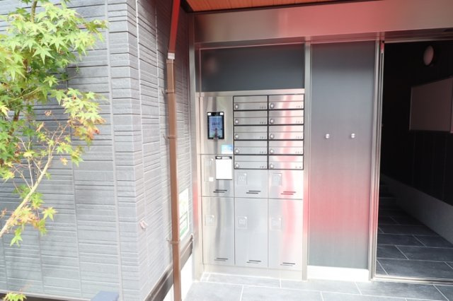 GRAND D-ROOM大秋のエントランス