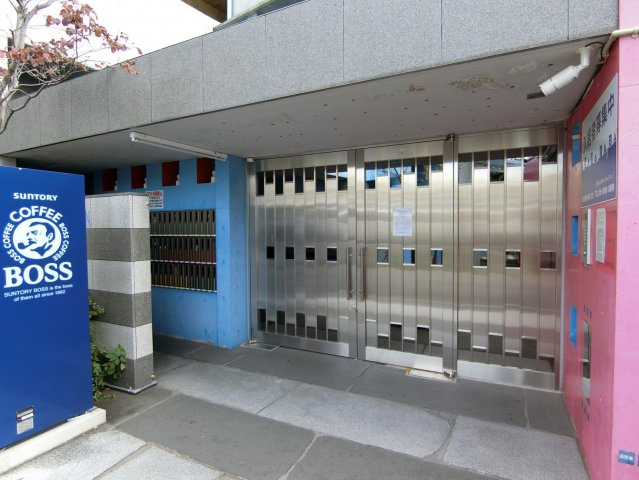 STADIONのエントランス