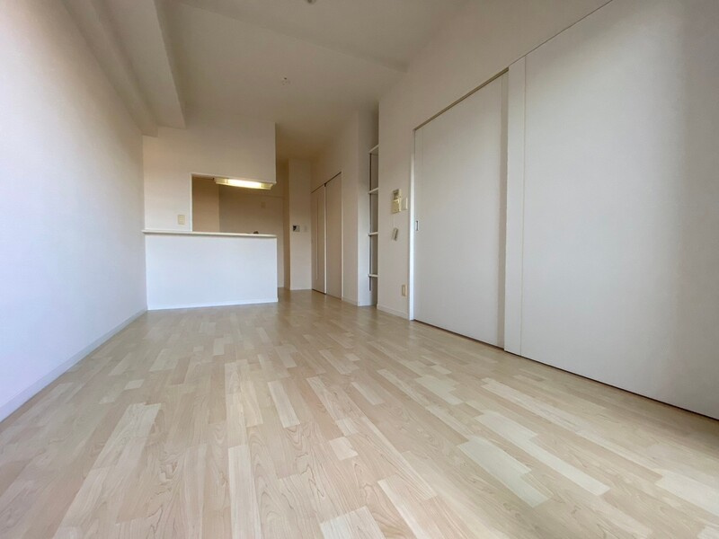 福岡市博多区銀天町３丁目の賃貸マンションの居間・リビング