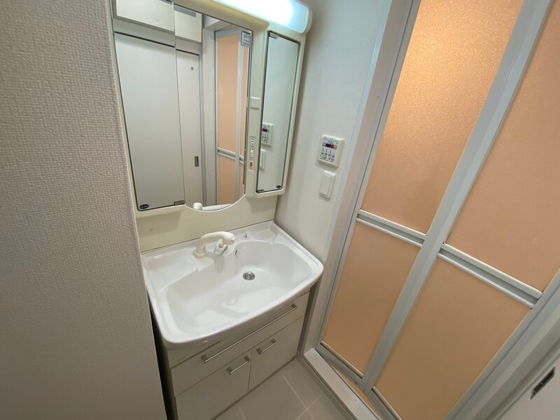 福岡市博多区銀天町３丁目の賃貸マンションの独立洗面台