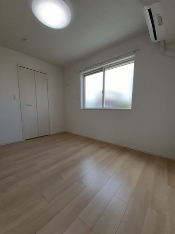 ＨＩＲＯ　Ⅴの内装|内装は落ち着いています