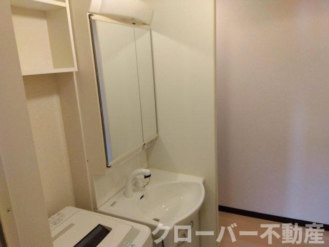 レオネクスト瀬戸の洗面所
