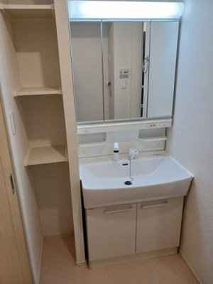 【洗面所】 | リッシュ | コンパクトで使いやすい洗面所