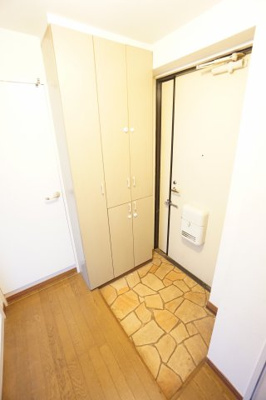 【玄関】 | カーサみつわ台F | ※同物件、同タイプのお部屋です