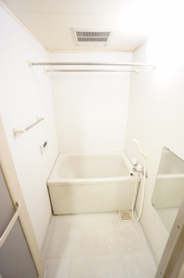 【浴室】 | カーサみつわ台F | ※同物件、同タイプのお部屋です