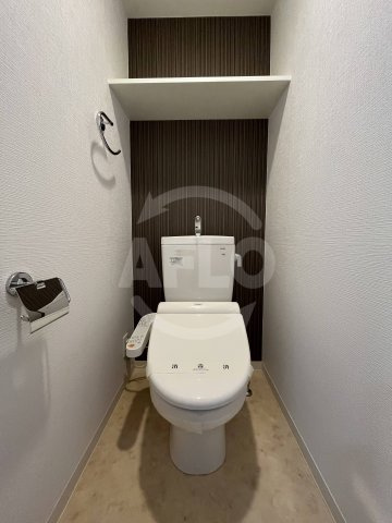 レジュールアッシュ心斎橋LUXEのトイレ|レジュールアッシュ心斎橋リュクス　温水洗浄便座