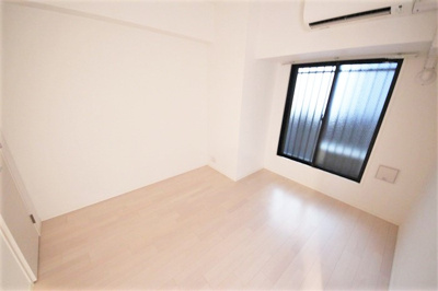 【洋室】 | S-RESIDENCE新大阪駅前