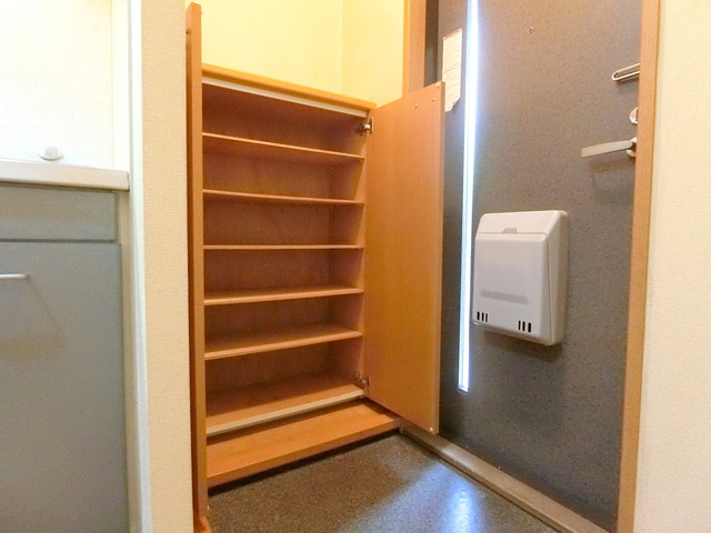 コートハイムの玄関|※同物件別部屋参考写真