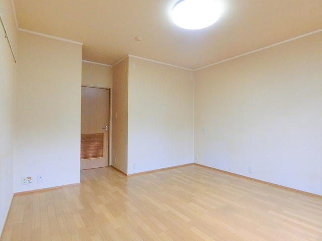 コートハイムの居間・リビング|※同物件別部屋参考写真