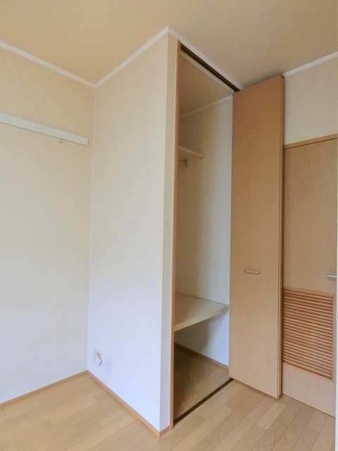 コートハイムの収納|※同物件別部屋参考写真