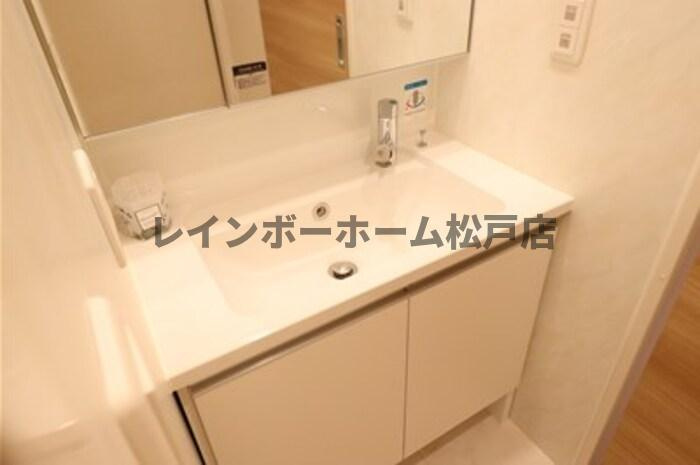 仲介手数料（賃料の1.10ヵ月）の50％OFF対象物件！の洗面所