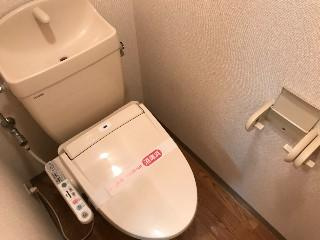フレンドリーハイツのトイレ|シャワー付トイレ