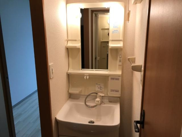 フレンドリーハイツの洗面所|洗髪洗面化粧台