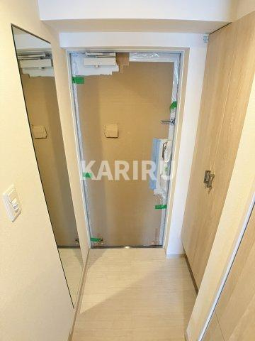 カーサヴェルデ東小橋の玄関