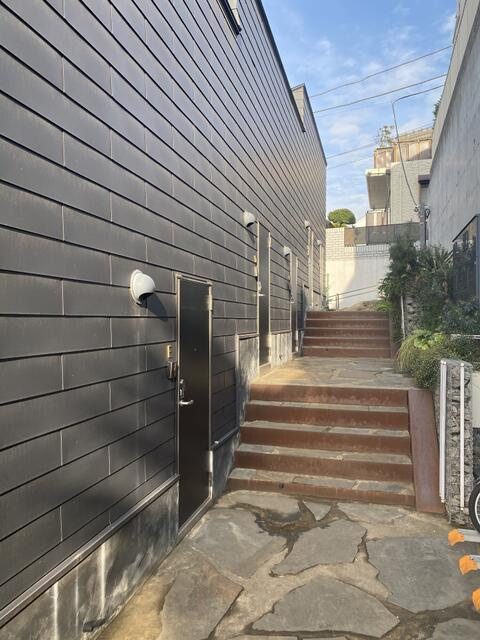 ｈｉｋｅ（ハイク）～ｓｋｉｐ　ｆｌｏｏｒ　ｔｅｒｒａｃｅ　ｈｏｕｓｅ～のロビー|共用通路 