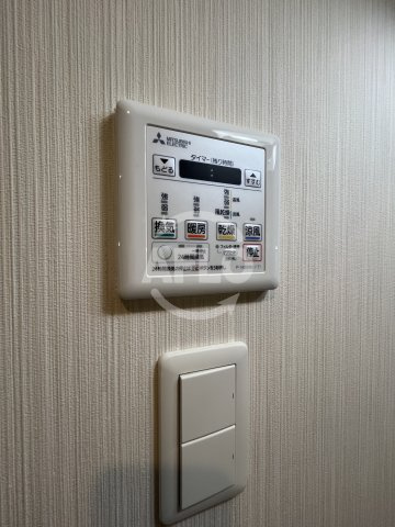コンフォレスパ新大阪の洗面所|comforespa新大阪　浴室乾燥機