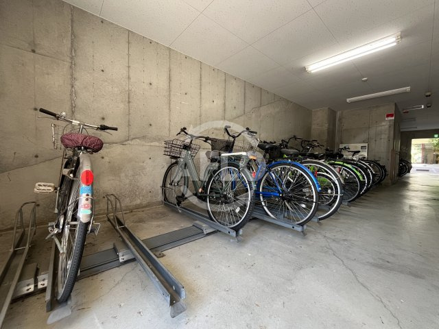 コンフォレスパ新大阪の設備|comforespa新大阪　駐輪場