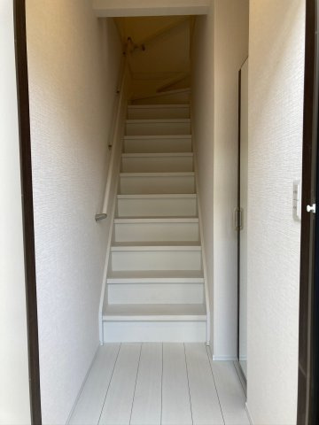 ディアコート盛岡Aの玄関